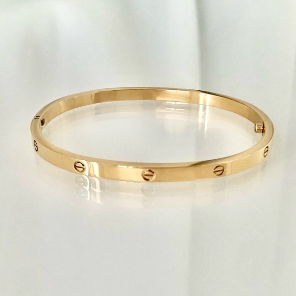 Gold Screw Motif Bracelet Small Model - Picture 9 of 10